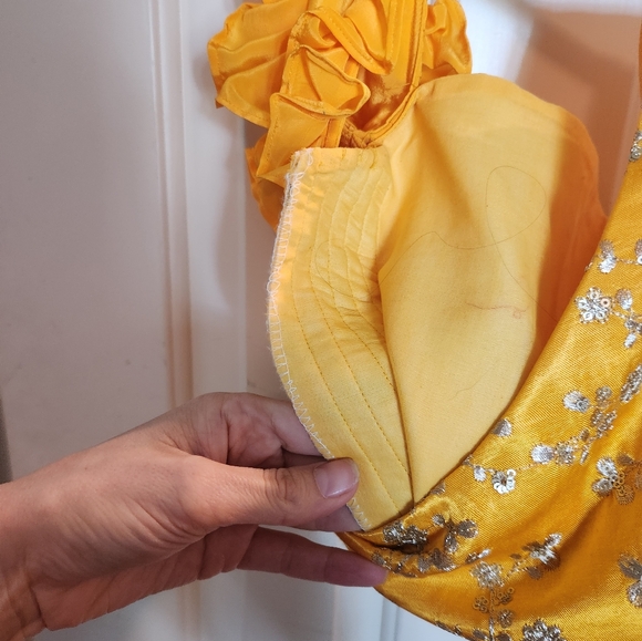 Indowestern haldi outfit in mustard and silver - Picture 3 of 5